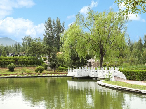 天寿陵园和中华永久陵园该如何选择？