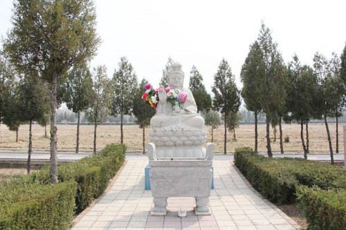 中华永久陵园10万预算能买什么样的墓地